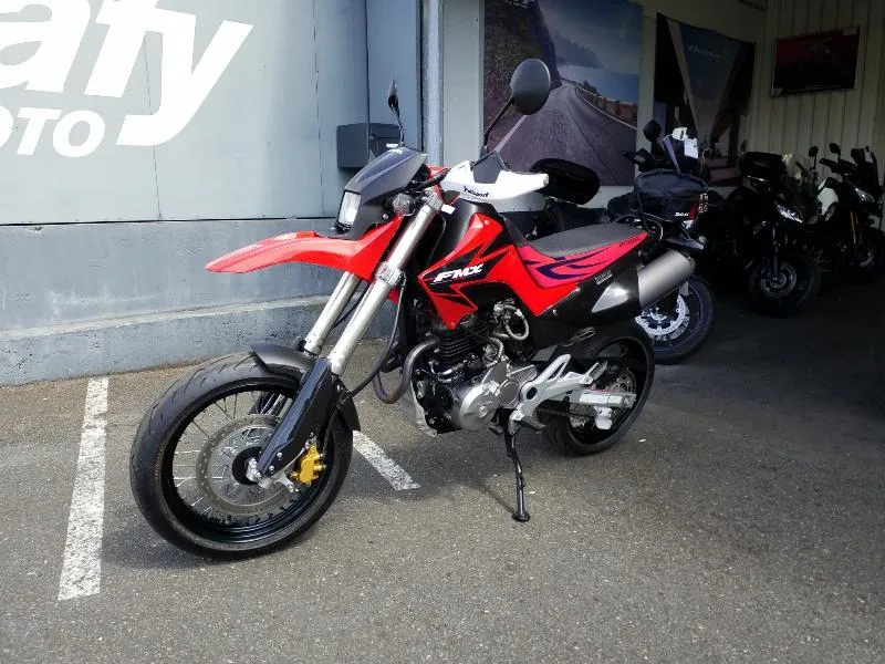 FMX 650