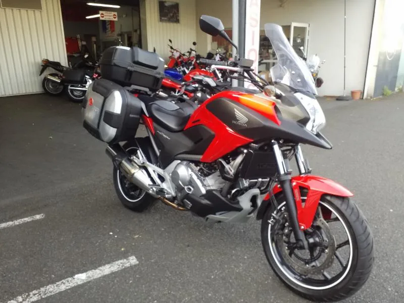 NC 700 X