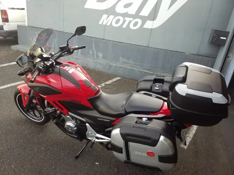 NC 700 X