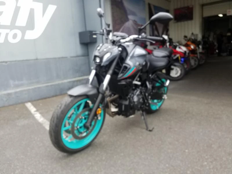 MT07