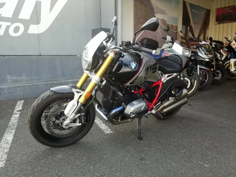 R 12 NineT