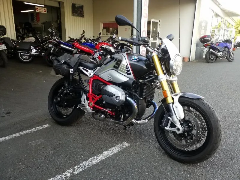 R 12 NineT