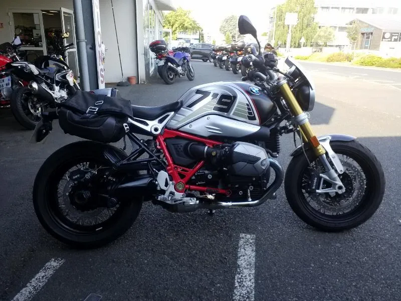 R 12 NineT