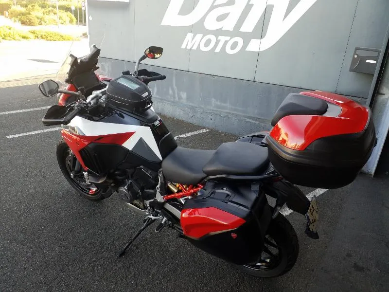 MULTISTRADA V4 S