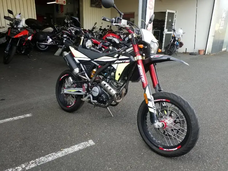 XMF 125