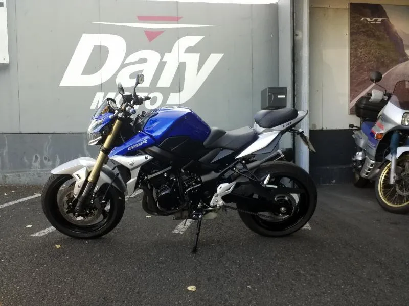 GSR 750