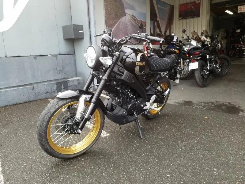 XSR 125 Legacy