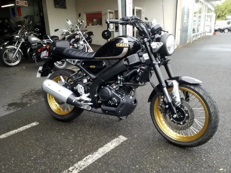 XSR 125 Legacy