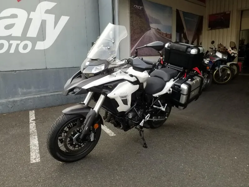 TRK 502 X