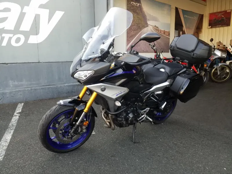 TRACER 900 GT