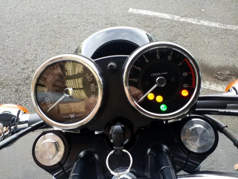 W 800