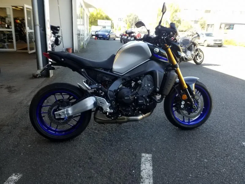 MT09 SP