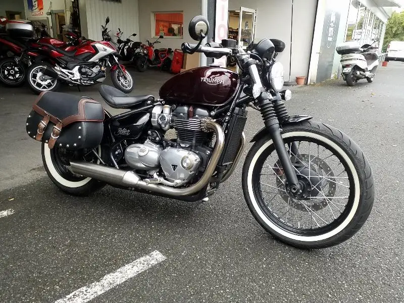 Bonneville Bobber 1200