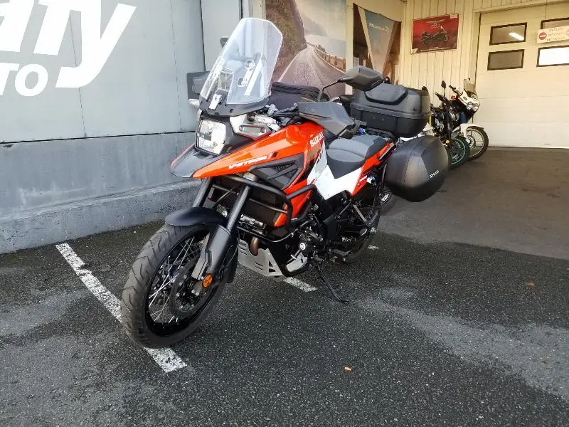 DL VSTROM 1050XT