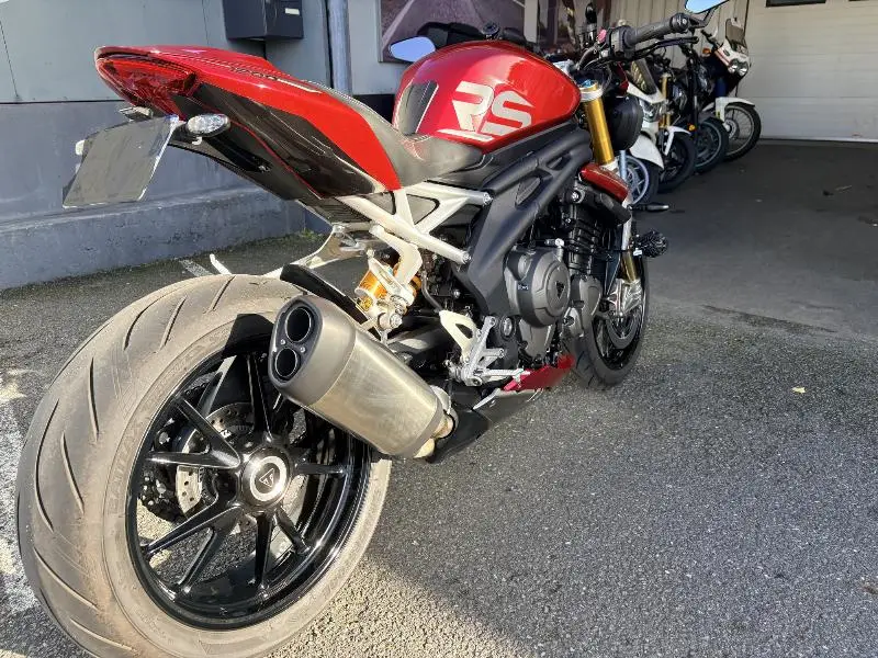 SPEED TRIPLE 1200 RS
