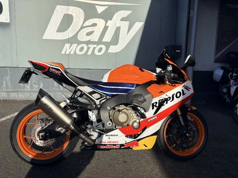 CBR 1000 RRR