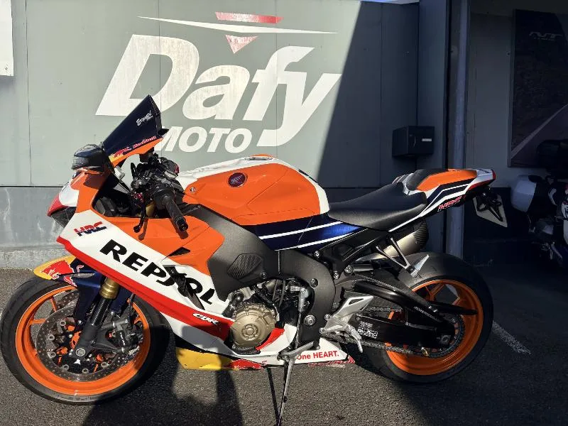CBR 1000 RRR