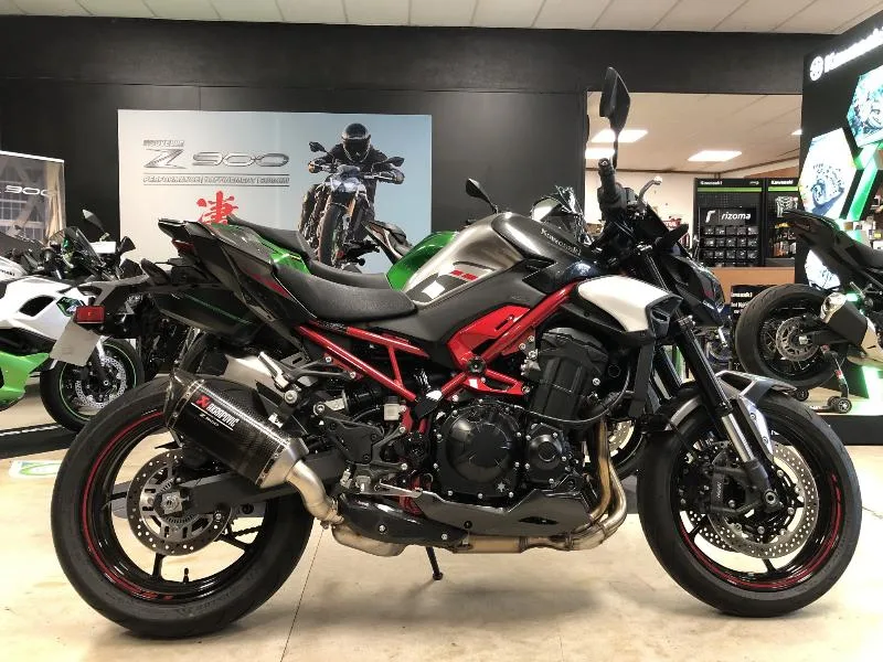 Z 900
