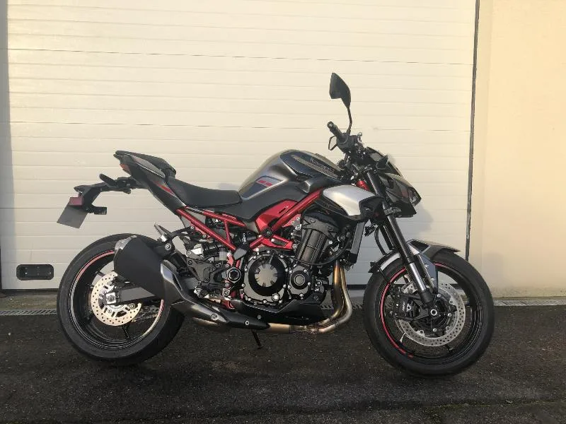 Z 900