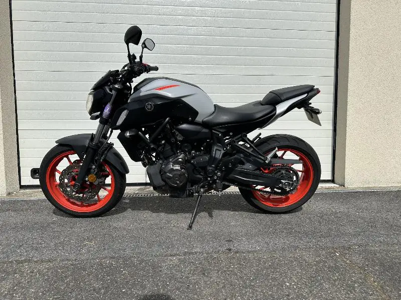 MT07 