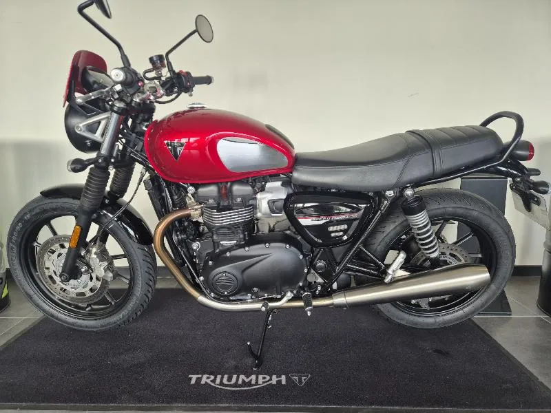 SPEED TWIN 900