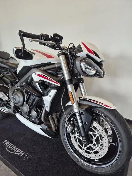 STREET TRIPLE 660 S A2