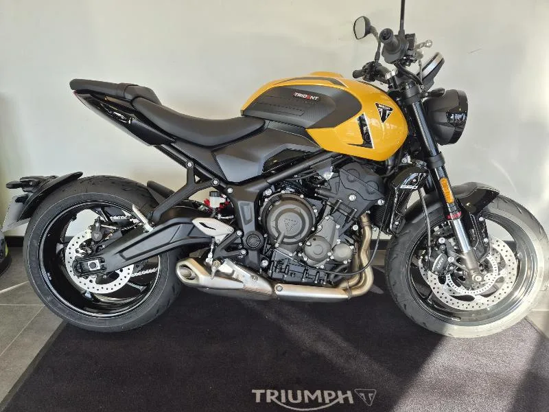 TRIDENT 660