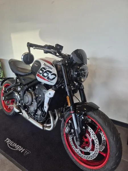 TRIDENT 660