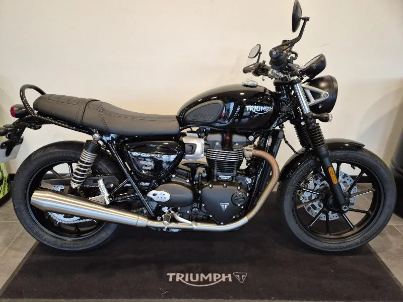 SPEED TWIN 900