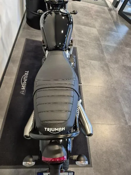 SPEED TWIN 900