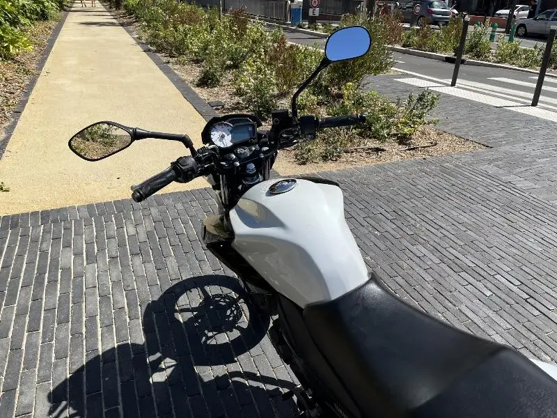 YS 125