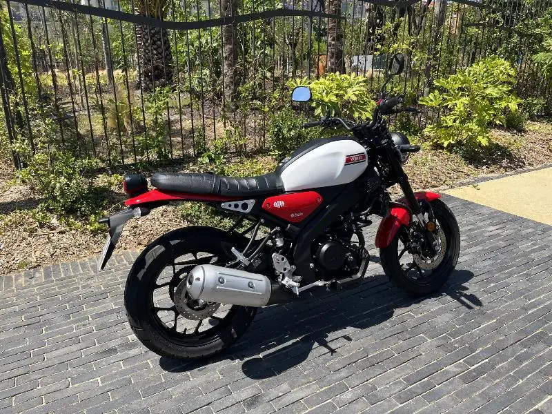 XSR 125