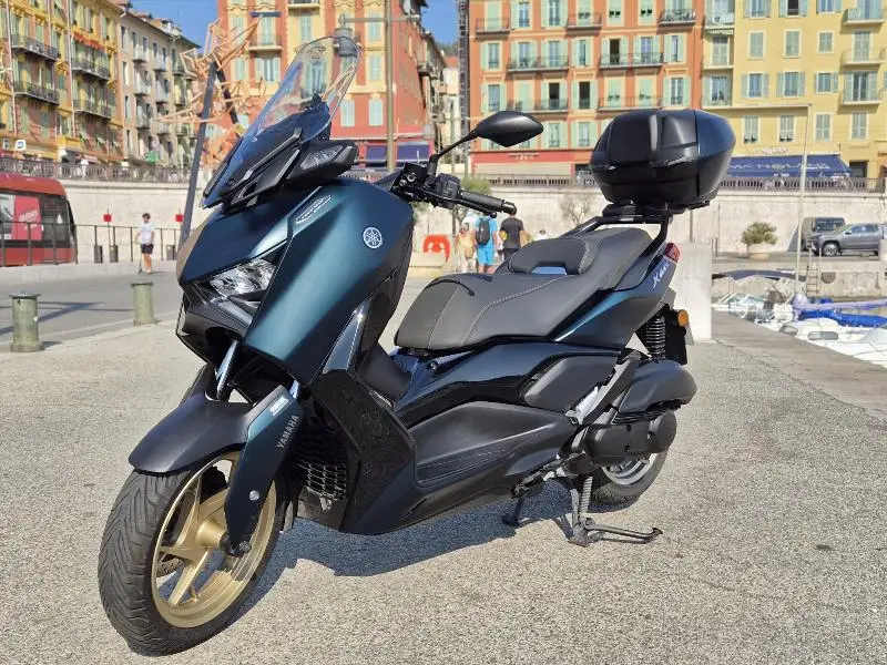 XMAX 125 TECH MAX