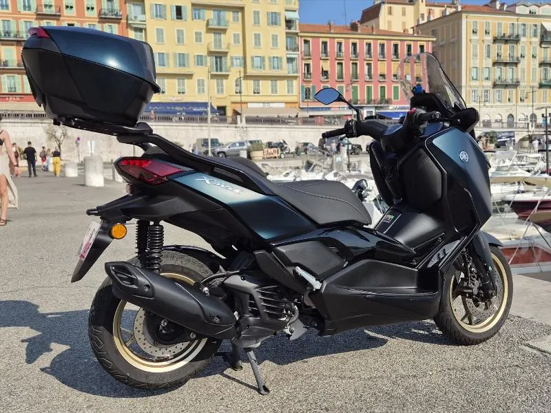XMAX 125 TECH MAX
