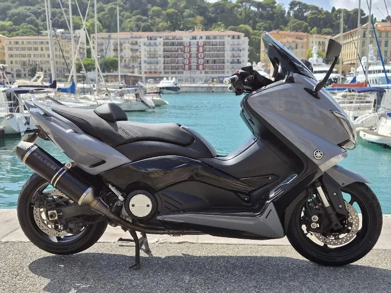XP TMAX 530 LUX MAX
