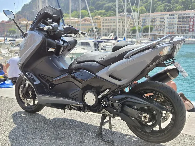 XP TMAX 530 LUX MAX