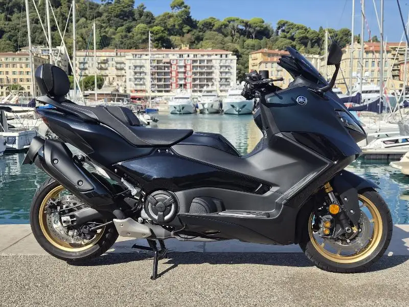 XP TMAX 560 TECH MAX