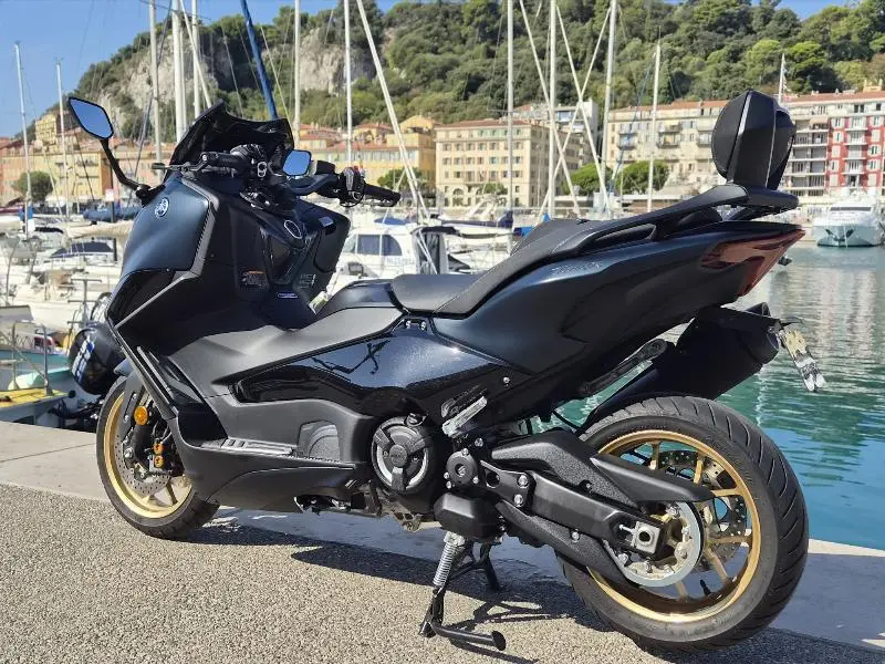 XP TMAX 560 TECH MAX