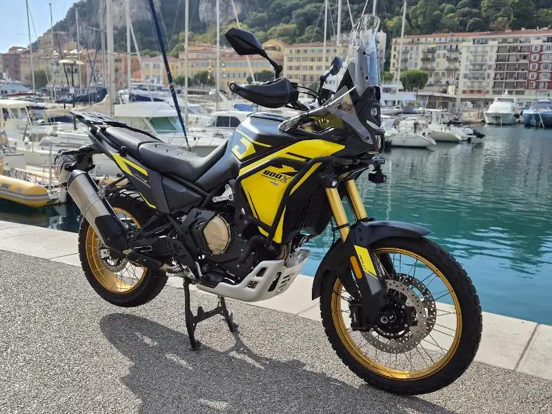 DS 800 X RALLY