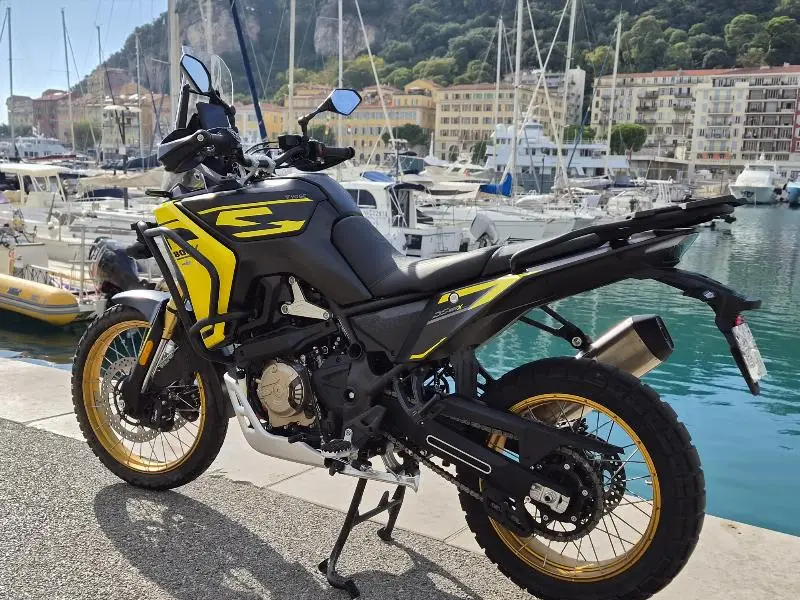 DS 800 X RALLY