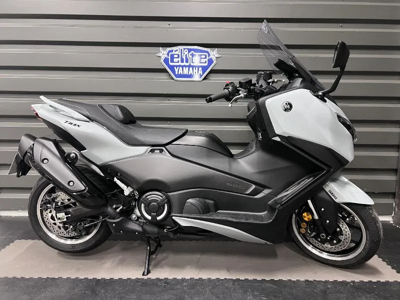 XP TMAX 560 TECH MAX