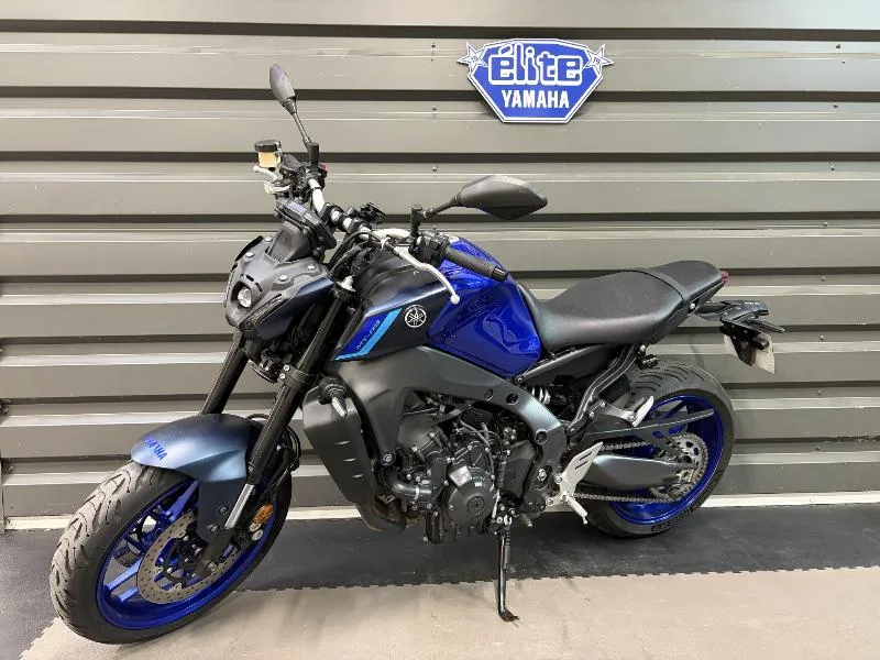 MT09