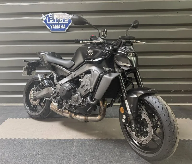 MT09