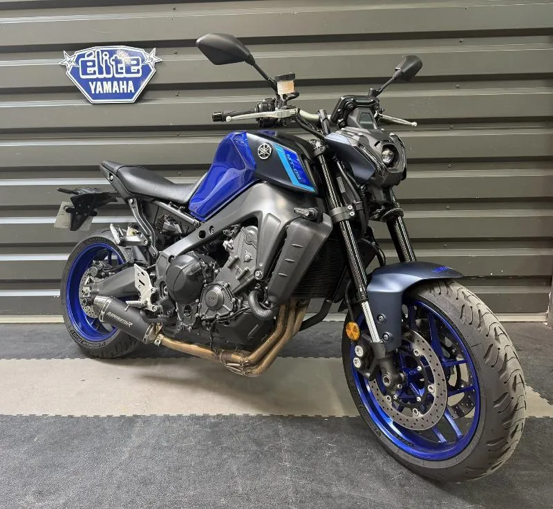 MT09