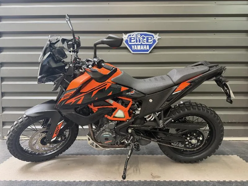390 ADVENTURE