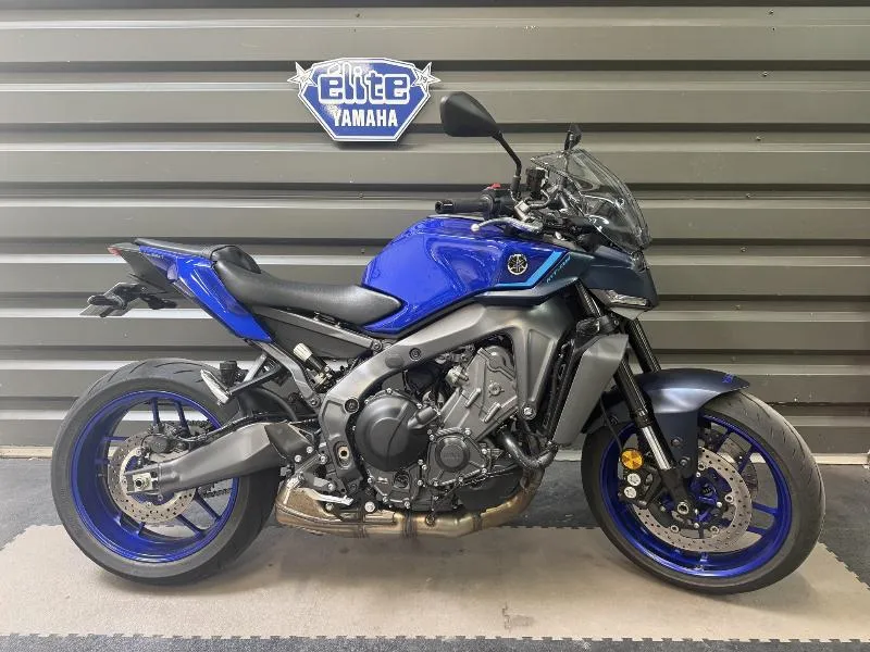 MT09