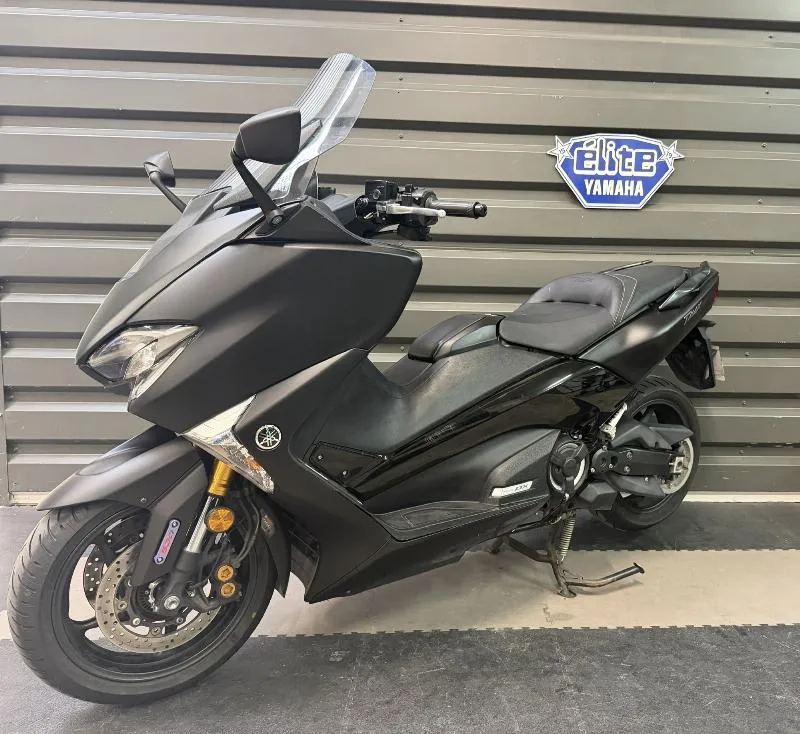 XP TMAX 530 DX