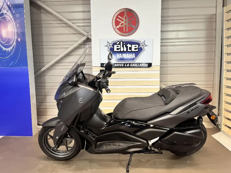 XMAX 125 TECH MAX