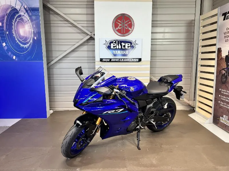 YZFR7