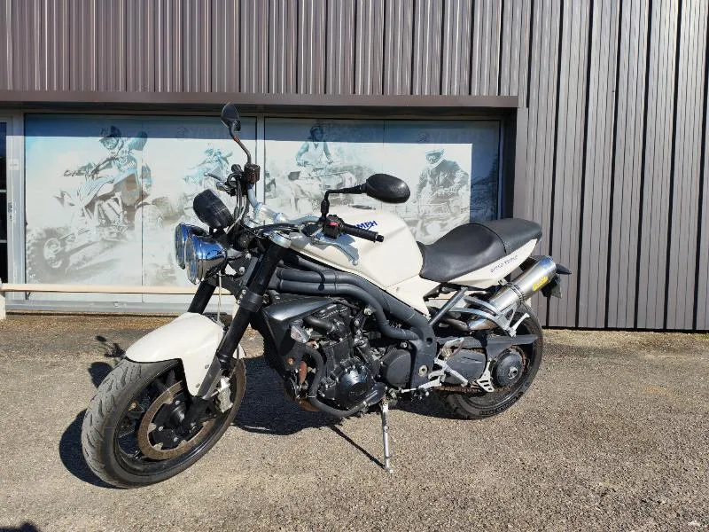 SPEED TRIPLE 1050
